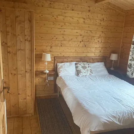 Cosy Log Cabin * Ballina (Mayo)